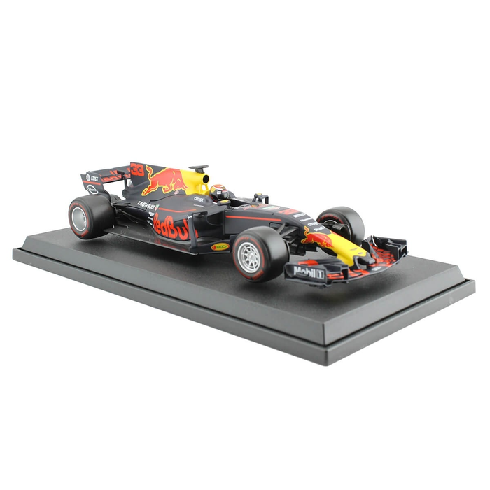 1:18 Bburago RB13 2017 image