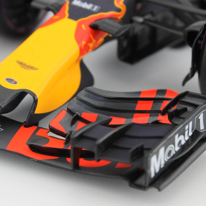 1:18 RB13 - Australian GP 2017 image